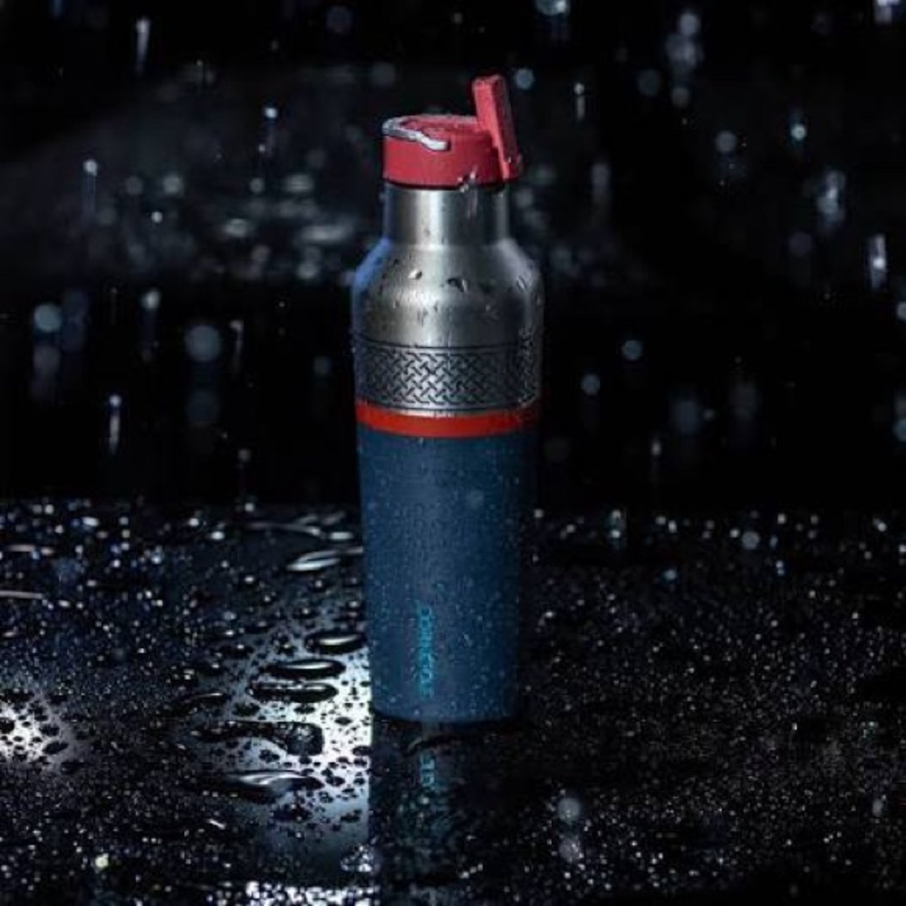 NWT THOR Corkcicle Red and Blue Patterned sport canteen